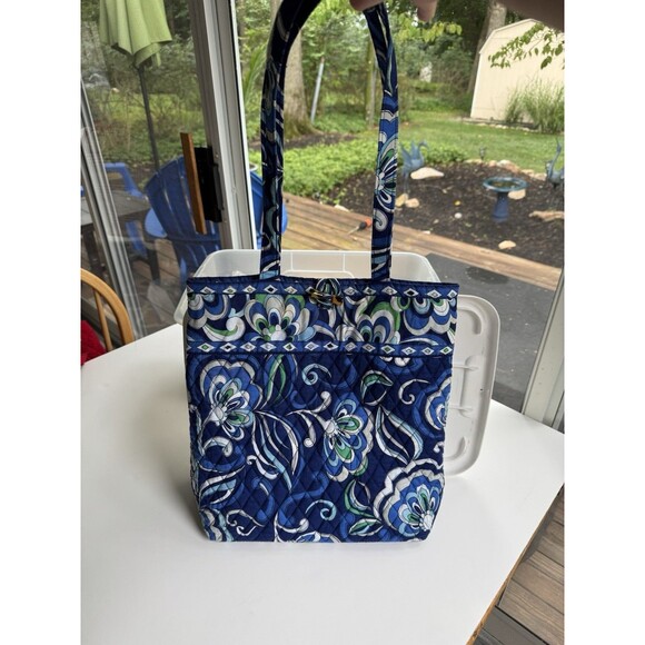 Vera Bradley Purse Tote Retired Pattern Mediterranean Blue Lagoon Toggle Button - Picture 1 of 9